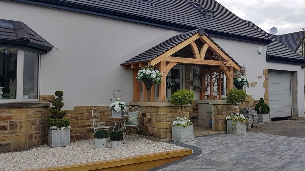 Oak Porch with Intermediary Posts near Harrogate