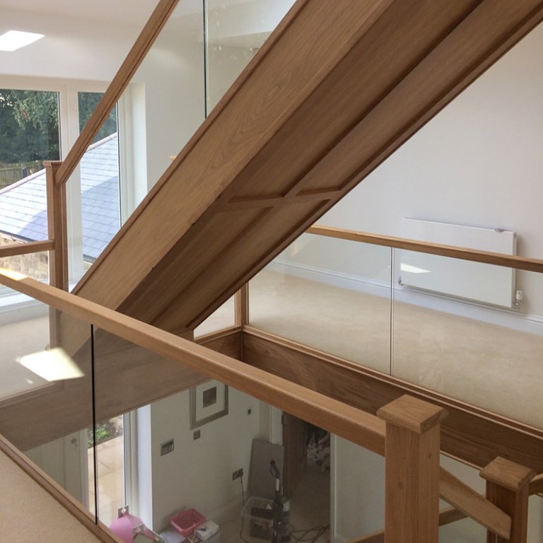 Oak & glazed staircase