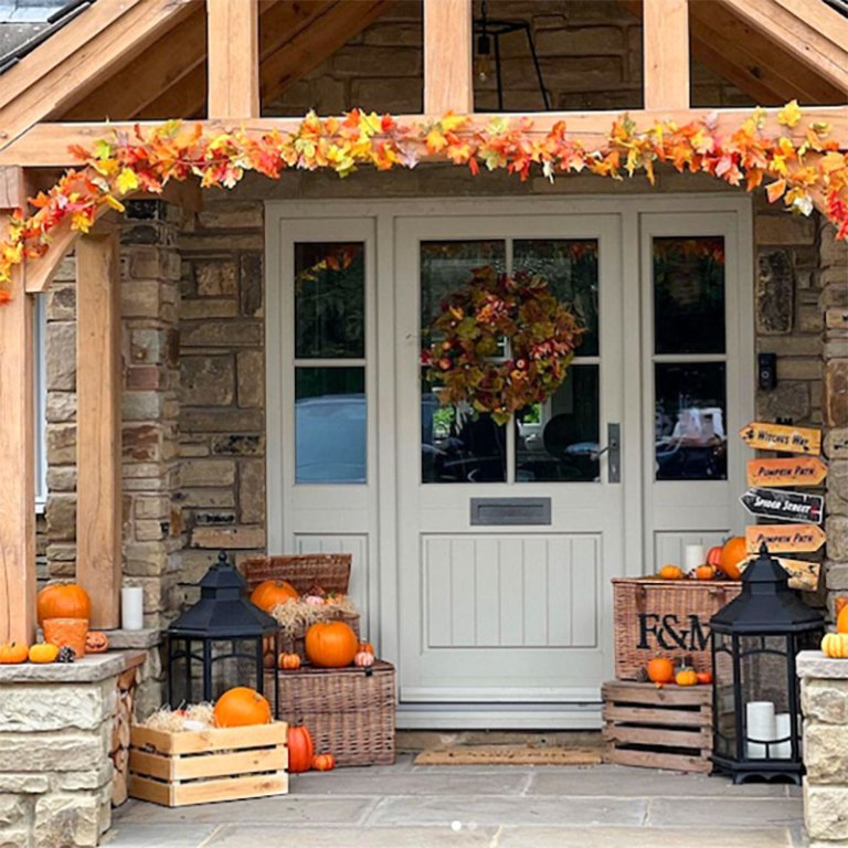 oak porch, porch, front porch, entrance porch, halloween porch