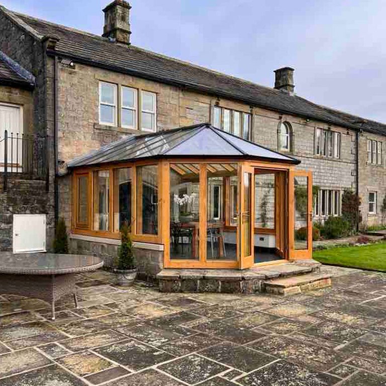 oak conservatory, glazed roof oak conservatory, oak sunroom, oak garden room, oak French doors